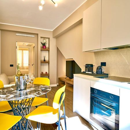 Picasso Golden House Next To Duomo Apartment Milan Luaran gambar