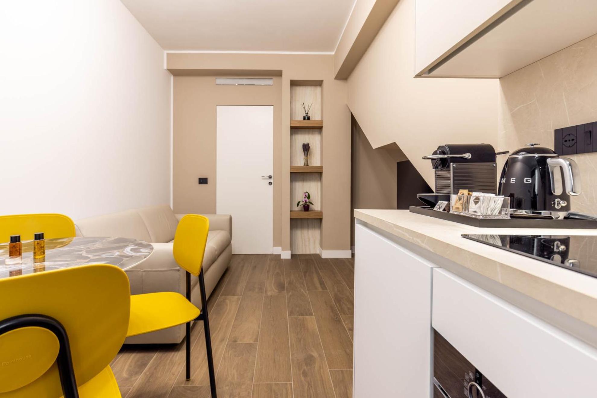 Picasso Golden House Next To Duomo Apartment Milan Luaran gambar